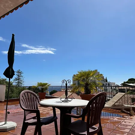 Apartmán Casino With Sea View *